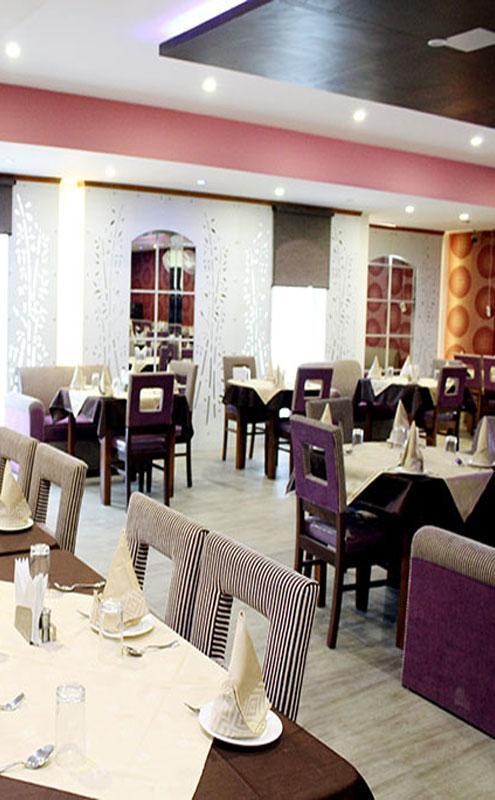 Grace Hotel Karnāl 外观 照片